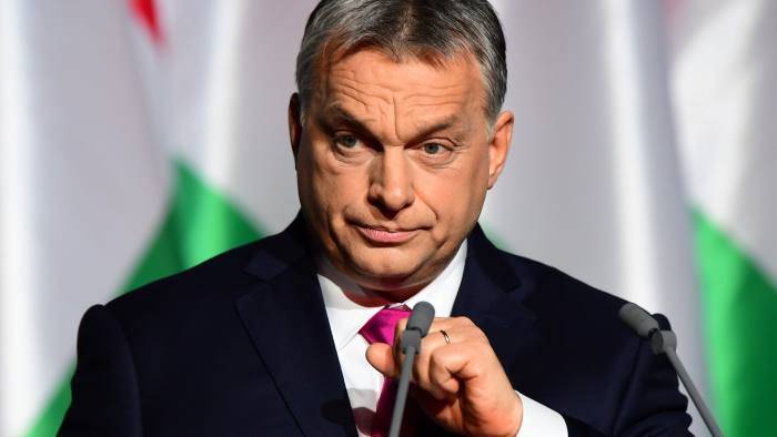 Viktor Orbán est prêt à recréer l’Autriche-Hongrie, par Svpressa