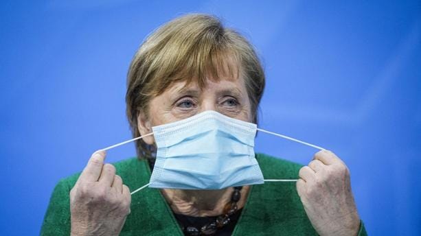 Des médecins allemands établissent un lien de causalité élevé entre vaccins anti-covid et décès de patients