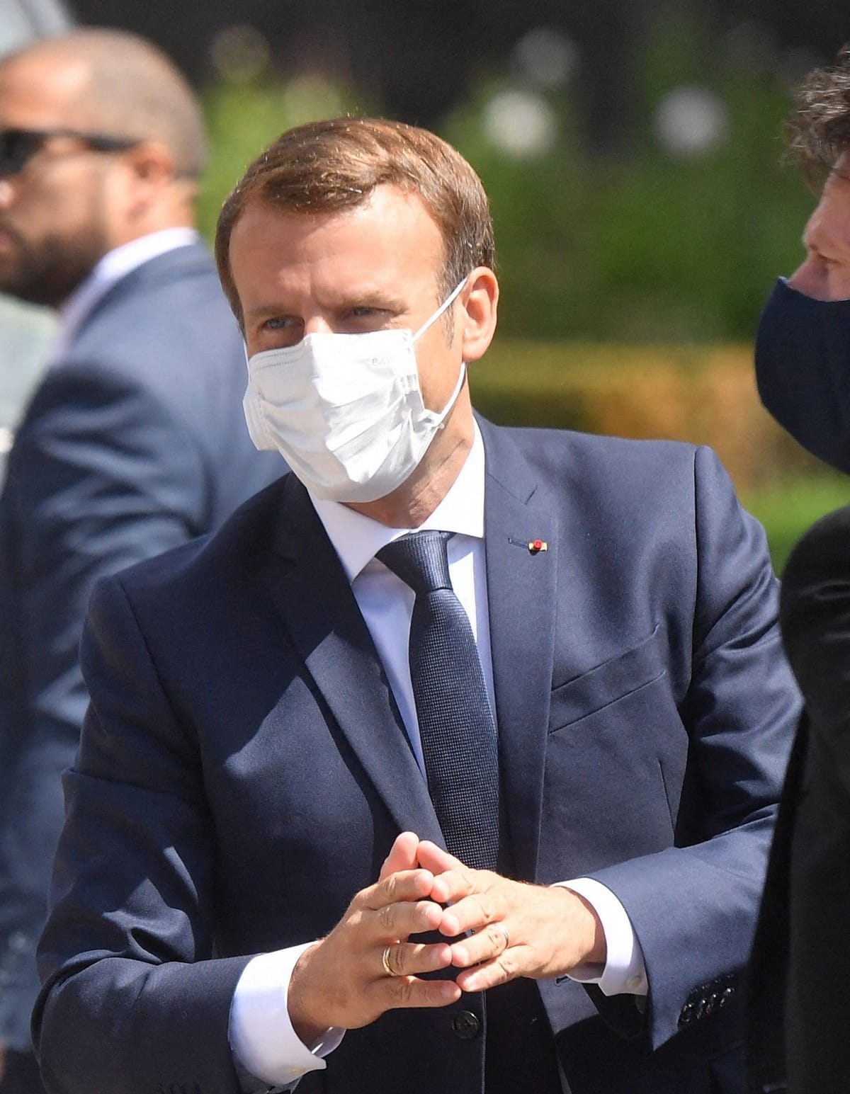 Statut vaccinal de Macron : veillons sur l’immunisation de nos élus ! Par Modeste Schwartz