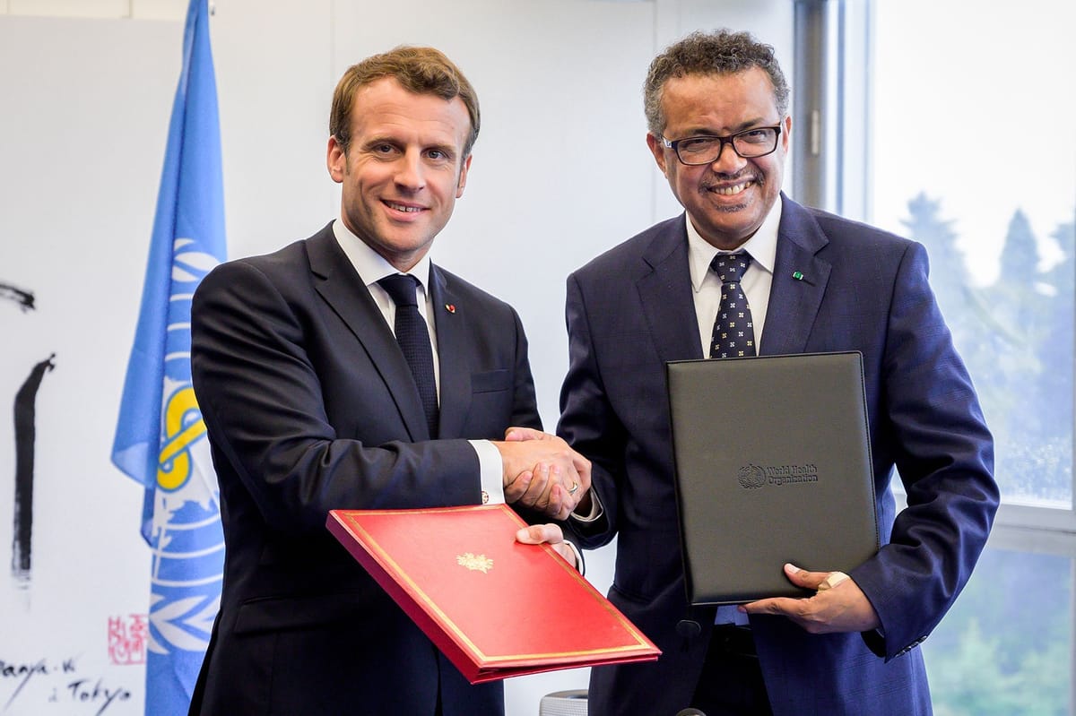 En deux ans, Macron a multiplié par 8 la contribution française à la très incompétente Organisation Mondiale de la Santé