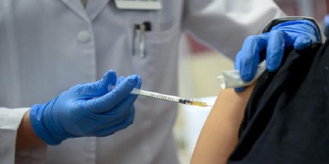 Y aura-t-il un « PfizerGate » ? Des données cliniques auraient été manipulées et l’Agence du médicament américaine aurait fermé les yeux