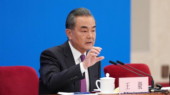 Pékin demande à Washington d’entrer sérieusement en négociation avec Moscou sur l’Ukraine