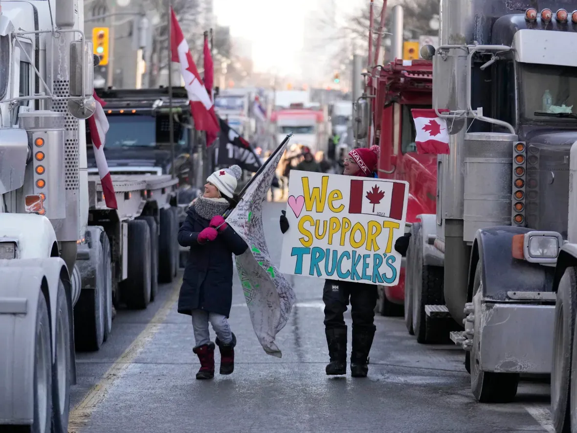 Le Canada est-il devenu une dictature ?