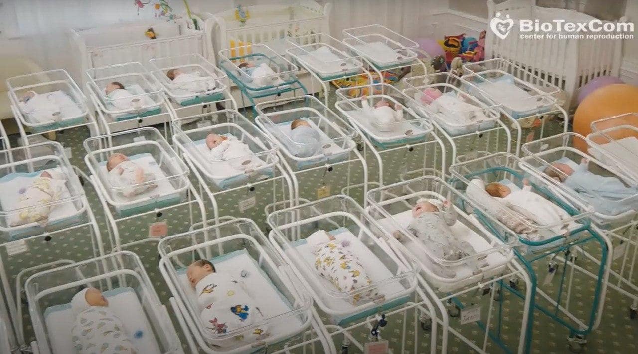 Pourquoi les Occidentaux aiment tant l’Ukraine (1): GPA et « trafic de bébés »