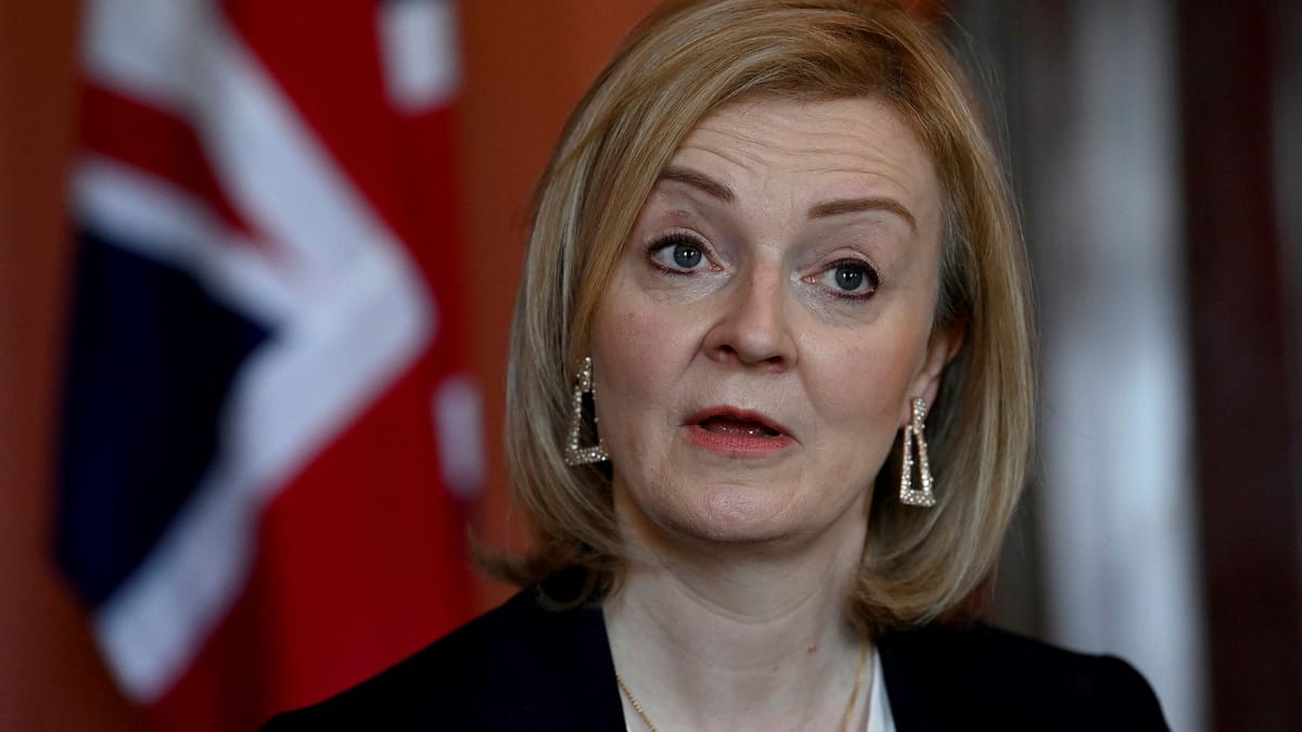Calamity Liz prend les rênes du gouvernement britannique: que peut-on attendre d’une mondialiste opportuniste? – par Edouard Husson