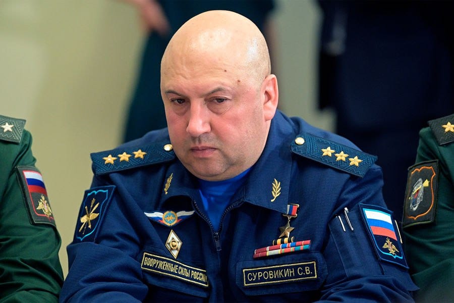 Édouard Husson : « pourquoi la Russie a intérêt à faire durer la guerre pendant plusieurs mois »