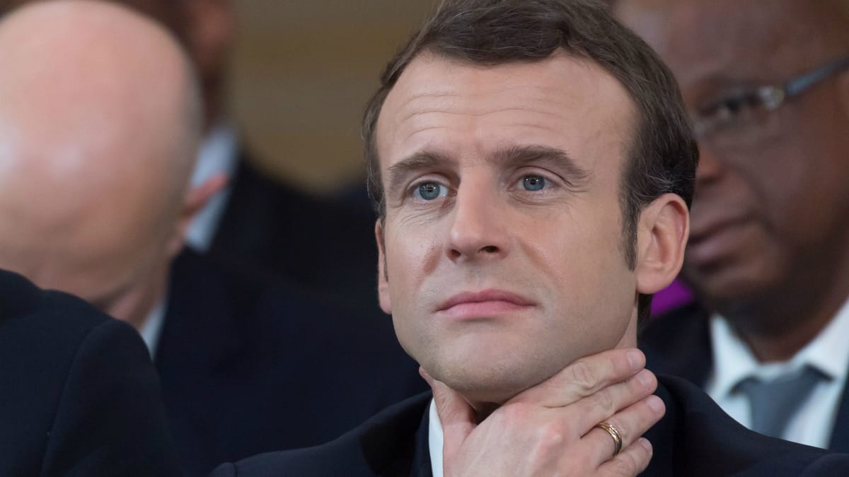 Briefing : vers une démission de Macron en 2023 ?