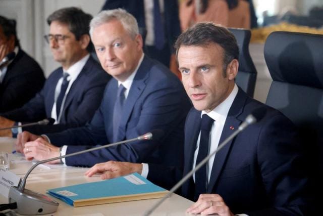 Allocution télévisée, sénatoriales : la débâcle de Macron