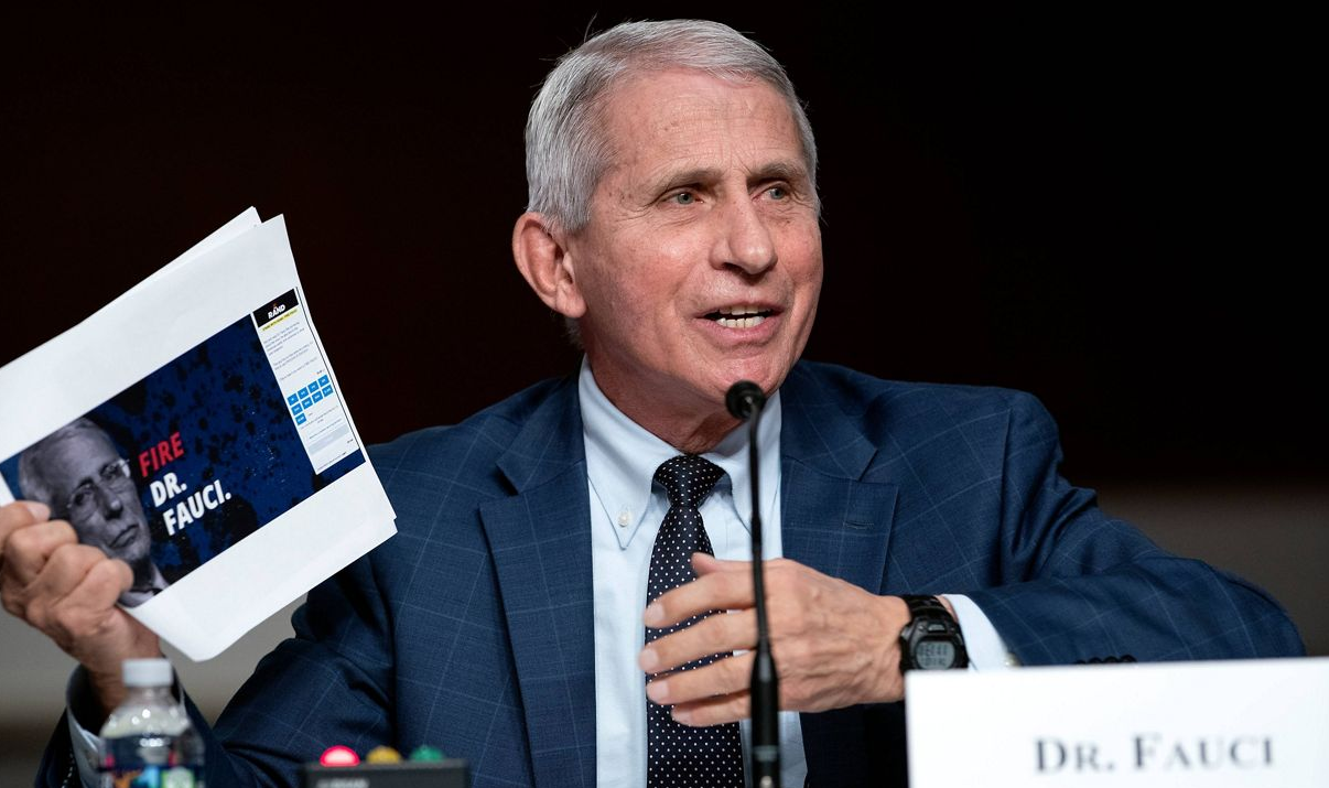 Enquête COVID : le Dr Fauci malmené par les Républicains