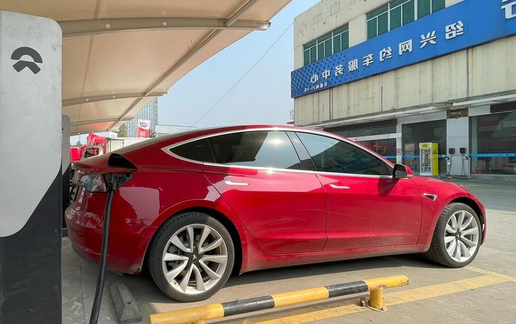 Ventes de VE Tesla en Chine: entre performances et incertitudes