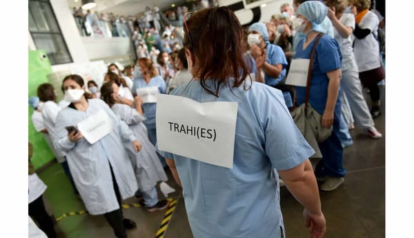 Rétablissons les suspendus dans leurs droits – au nom de la liberté! – par Patrick de Casanove