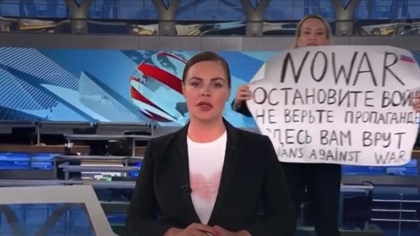 Le dossier secret de Trump ne concernerait pas Macron, mais Brigitte, selon la télévision russe