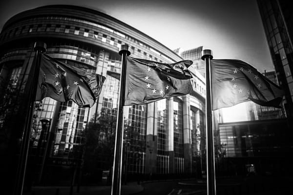 Les achats de vaccins par la Commission étaient-ils conformes au droit de l’Union Européenne ?