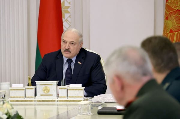 Opération militaire spéciale: Loukachenko s’est retrouvé dans une situation désespérée, par Elena Sinyavskaïa