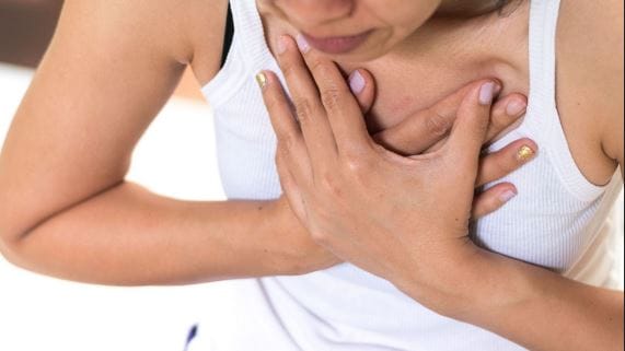 Le risque de myocardite est-il la conséquence du virus ou des dommages post-vaccinaux?