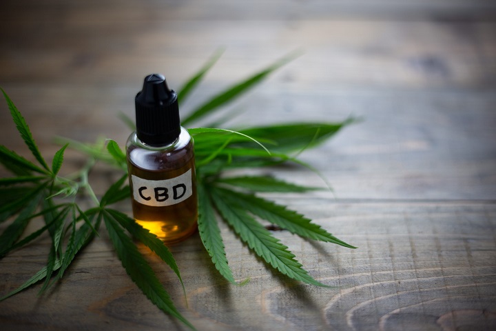 Le cannabis thérapeutique (CBD) fait-il « planer » et est-il efficace contre la douleur ?