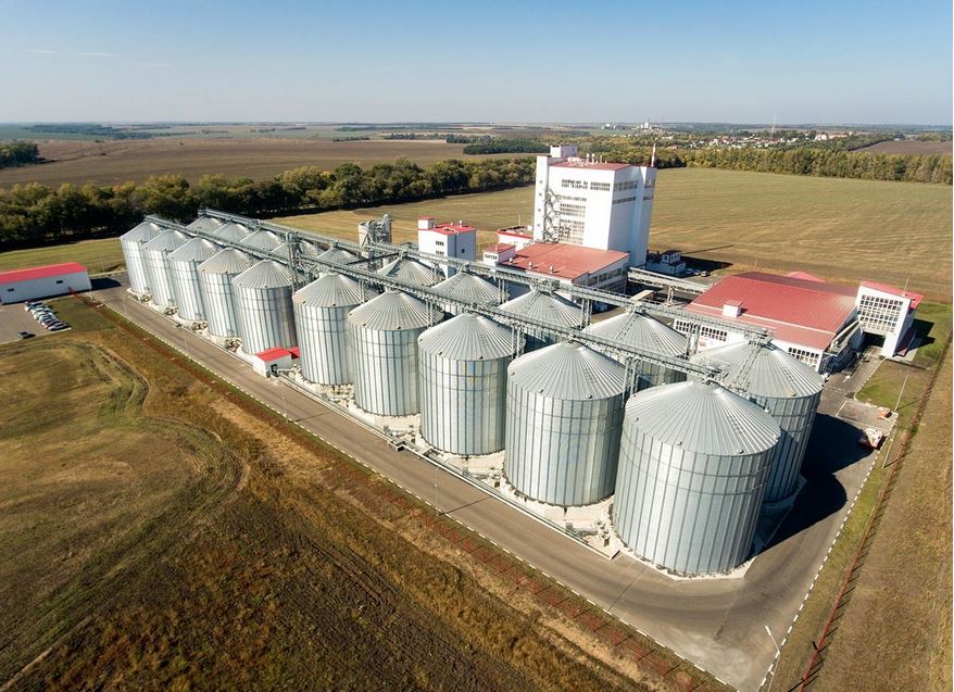 Trois entreprises américaines contrôlent plus d’un tiers des terres agricoles ukrainiennes Agriculture2