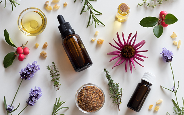 Aromathérapie : comment bien utiliser les huiles essentielles ?